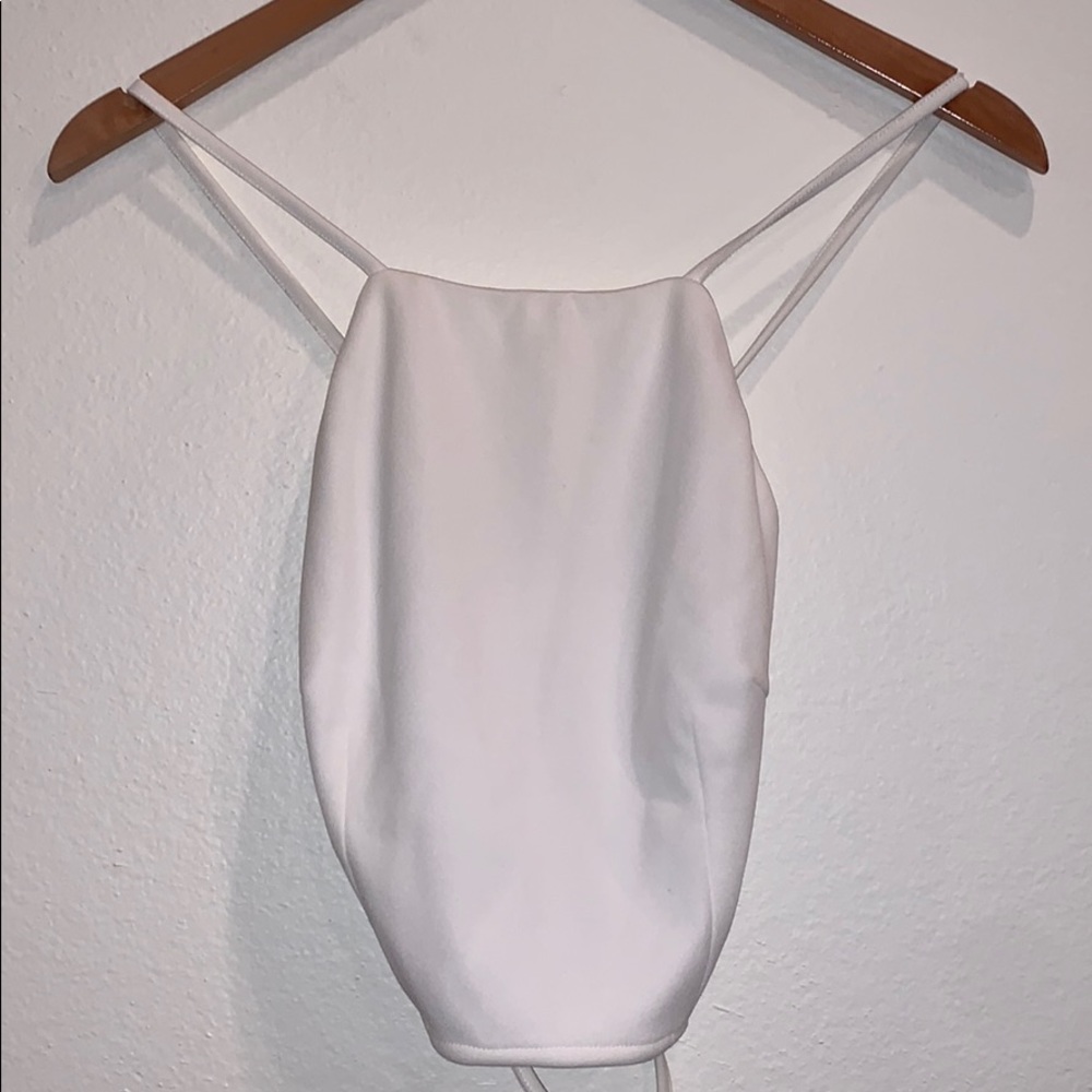 L Tobi women’s white crop top open back